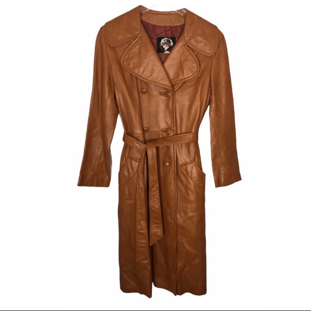 Vintage leather trench coat in camel cognac